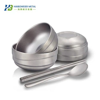 বিশুদ্ধ টাইটানিয়াম টেবিলওয়্যার সেট